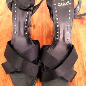Zara black satin sandal. Size 37 Europe/ 7 usa.